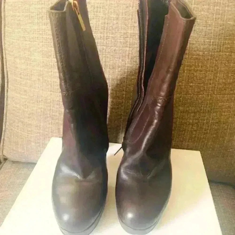 Yves Saint Laurent Brown Ankle Boots